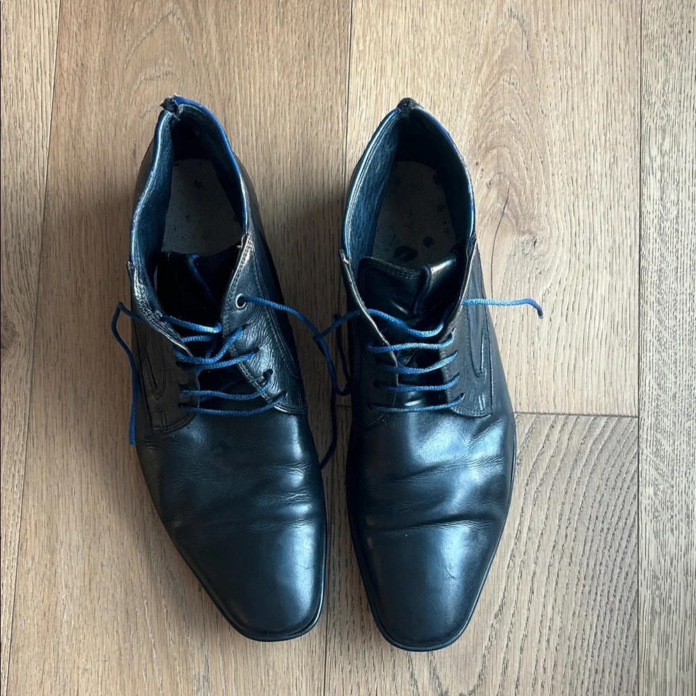 Italian Black Leather low boots